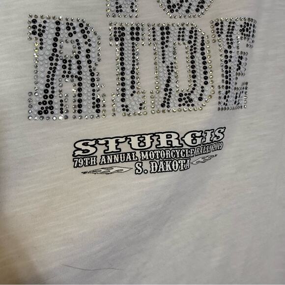 Miami Style, 2019 Glitzy Sturgis White Graphic Tee Camo Sleeves. Size Medium. - Picture 3 of 7